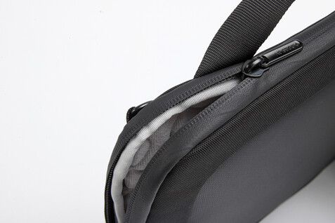 XD Design 16&quot; Laptop Tasche schwarz, grau bedrucken, Art.-Nr. P706.231