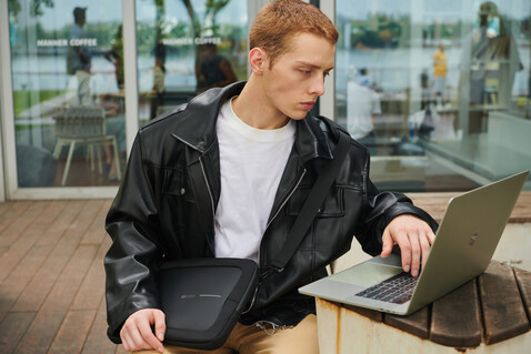 XD Design 16&quot; Laptop Tasche schwarz, grau bedrucken, Art.-Nr. P706.231