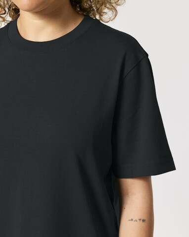 Sparker 2.0 - Das Relaxed Unisex-T-Shirt - Black - XL bedrucken, Art.-Nr. STTU171C0021X Sparker 2.0 - Das Relaxed Unisex-T-Shirt - Black - XL bedrucken, Art.-Nr. STTU171C0021X