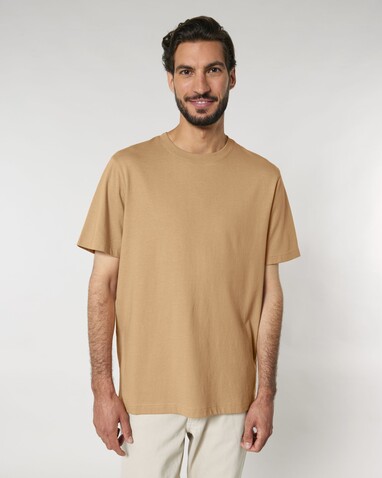 Sparker 2.0 - Das Relaxed Unisex-T-Shirt - Latte - M bedrucken, Art.-Nr. STTU171C1121M Sparker 2.0 - Das Relaxed Unisex-T-Shirt - Latte - M bedrucken, Art.-Nr. STTU171C1121M