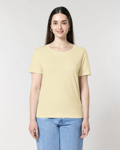Stella Serena - Das Damen-T-Shirt mit weitem Rundhalsausschnitt - Butter - XS bedrucken, Art.-Nr. STTW173C078XS Stella Serena - Das Damen-T-Shirt mit weitem Rundhalsausschnitt - Butter - XS bedrucken, Art.-Nr. STTW173C078XS