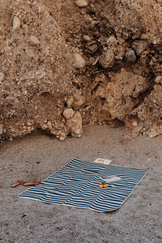 VINGA Alba große GRS rPET Picknickdecke navy blau bedrucken, Art.-Nr. V4590005