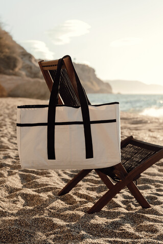 VINGA Volonne AWARE™ Strandtasche aus recyceltem Canvas off white, schwarz bedrucken, Art.-Nr. V762033