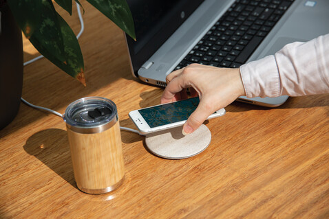 5W Weizenstroh Wireless Charger khaki bedrucken, Art.-Nr. P308.729