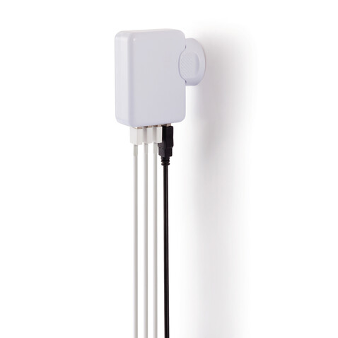 Reiseadapter mit 4fachem USB Anschluss weiß bedrucken, Art.-Nr. P820.373
