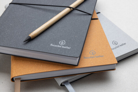 A5 Notizbuch aus GRS recyceltem Leder grau bedrucken, Art.-Nr. P772.212