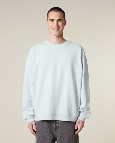 Radder 2.0 - Das Oversized Rundhals-Unisex-Sweatshirt - Blue Ice - L bedrucken, Art.-Nr. STSU208C7281L Radder 2.0 - Das Oversized Rundhals-Unisex-Sweatshirt - Blue Ice - L bedrucken, Art.-Nr. STSU208C7281L