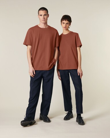 Sparker 2.0 - Das Relaxed Unisex-T-Shirt - Heritage Brown - M bedrucken, Art.-Nr. STTU171C7301M Sparker 2.0 - Das Relaxed Unisex-T-Shirt - Heritage Brown - M bedrucken, Art.-Nr. STTU171C7301M