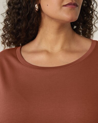 Stella Serena - Das Damen-T-Shirt mit weitem Rundhalsausschnitt - Heritage Brown - L bedrucken, Art.-Nr. STTW173C7301L Stella Serena - Das Damen-T-Shirt mit weitem Rundhalsausschnitt - Heritage Brown - L bedrucken, Art.-Nr. STTW173C7301L
