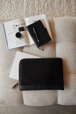VINGA Marlow 16" Laptop Sleeve aus RCS recyceltem Polyester schwarz bedrucken, Art.-Nr. V7880701 VINGA Marlow 16" Laptop Sleeve aus RCS recyceltem Polyester schwarz bedrucken, Art.-Nr. V7880701