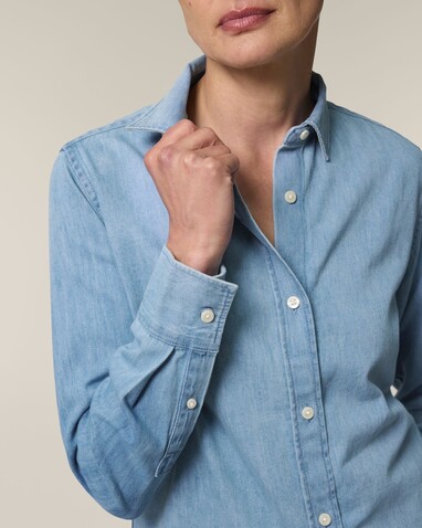 Stella Denim Shirt - Das Damen-Jeanshemd - Light Wash - XL bedrucken, Art.-Nr. STWW970C3701X Stella Denim Shirt - Das Damen-Jeanshemd - Light Wash - XL bedrucken, Art.-Nr. STWW970C3701X