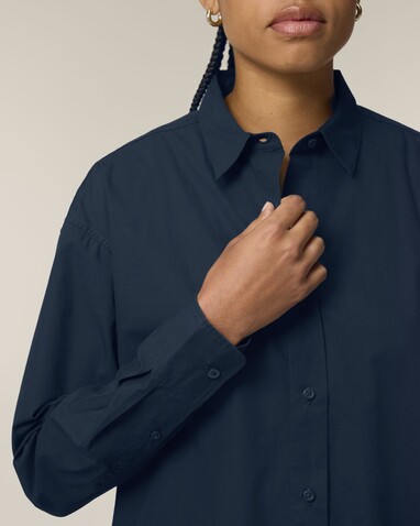 Stella Styler Shirt - Das Relaxed Damen-Popelinehemd - French Navy - XL bedrucken, Art.-Nr. STWW973C7271X Stella Styler Shirt - Das Relaxed Damen-Popelinehemd - French Navy - XL bedrucken, Art.-Nr. STWW973C7271X