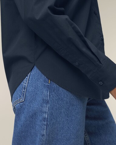 Stella Styler Shirt - Das Relaxed Damen-Popelinehemd - French Navy - S bedrucken, Art.-Nr. STWW973C7271S Stella Styler Shirt - Das Relaxed Damen-Popelinehemd - French Navy - S bedrucken, Art.-Nr. STWW973C7271S