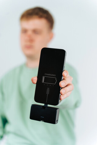 Urban Vitamin Los Angeles 20W Powerbank aus RCS rec. Plastik schwarz bedrucken, Art.-Nr. P322.8501