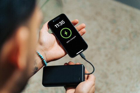 Urban Vitamin Menlo Park RCS rPlastik 20000 20W PD Powerbank schwarz bedrucken, Art.-Nr. P322.8801