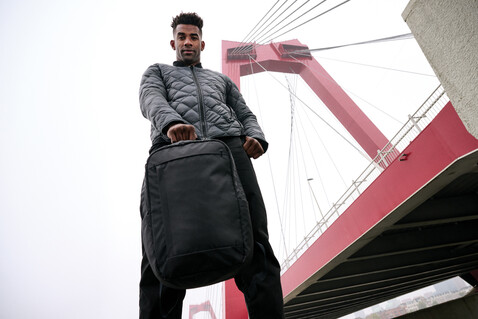 Swiss Peak Aware™ Edin 100% RPET 15,6&quot; Laptop Rucksack schwarz bedrucken, Art.-Nr. P763.4801