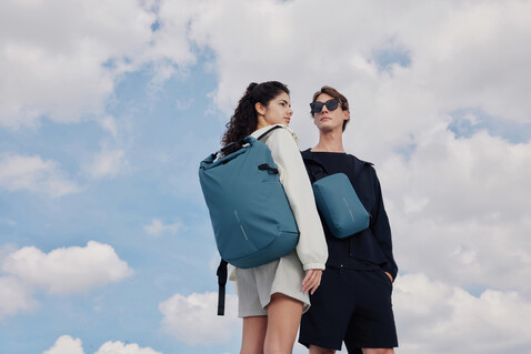 Urban wasserabweisender Sling-Bag blau, grau bedrucken, Art.-Nr. P706.2715