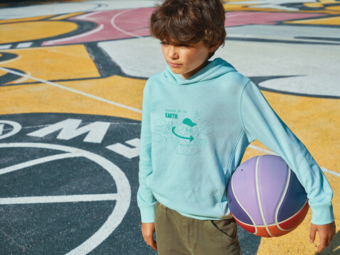 IQONIQ Yengo KidsHoodie mit Seitentaschen aus rec. Baumwolle crushed mint bedrucken, Art.-Nr. T6404.037.34 IQONIQ Yengo KidsHoodie mit Seitentaschen aus rec. Baumwolle crushed mint bedrucken, Art.-Nr. T6404.037.34