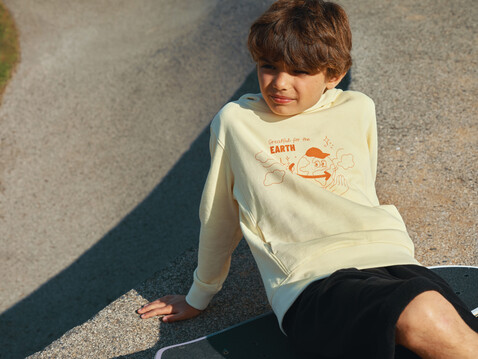 IQONIQ Yengo KidsHoodie mit Seitentaschen aus rec. Baumwolle cream yellow bedrucken, Art.-Nr. T6404.036.910