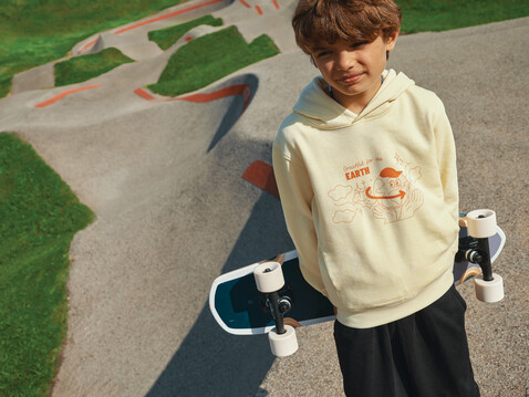 IQONIQ Yengo KidsHoodie mit Seitentaschen aus rec. Baumwolle cream yellow bedrucken, Art.-Nr. T6404.036.910