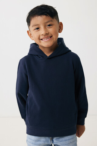 IQONIQ Yengo KidsHoodie mit Seitentaschen aus rec. Baumwolle navy blau bedrucken, Art.-Nr. T6404.002.910 IQONIQ Yengo KidsHoodie mit Seitentaschen aus rec. Baumwolle navy blau bedrucken, Art.-Nr. T6404.002.910