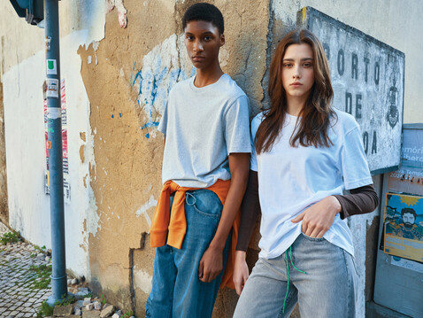 IQONIQ Kakadu relaxed T-Shirt aus recycelter Baumwolle heather grey bedrucken, Art.-Nr. T9103.013.XS IQONIQ Kakadu relaxed T-Shirt aus recycelter Baumwolle heather grey bedrucken, Art.-Nr. T9103.013.XS
