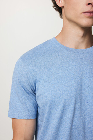 IQONIQ Sierra Lightweight T-Shirt aus recycelter Baumwolle light heather blue bedrucken, Art.-Nr. T9104.042.S IQONIQ Sierra Lightweight T-Shirt aus recycelter Baumwolle light heather blue bedrucken, Art.-Nr. T9104.042.S