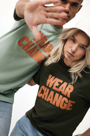IQONIQ Brett T-Shirt aus recycelter Baumwolle khaki bedrucken, Art.-Nr. T9107.020.L IQONIQ Brett T-Shirt aus recycelter Baumwolle khaki bedrucken, Art.-Nr. T9107.020.L