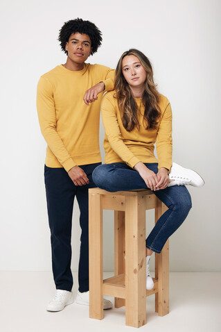 IQONIQ Zion Rundhals-Sweater aus recycelter Baumwolle ochre yellow bedrucken, Art.-Nr. T9300.021.M IQONIQ Zion Rundhals-Sweater aus recycelter Baumwolle ochre yellow bedrucken, Art.-Nr. T9300.021.M