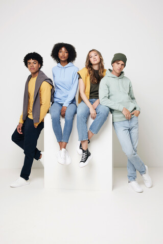 IQONIQ Zion Rundhals-Sweater aus recycelter Baumwolle ochre yellow bedrucken, Art.-Nr. T9300.021.M IQONIQ Zion Rundhals-Sweater aus recycelter Baumwolle ochre yellow bedrucken, Art.-Nr. T9300.021.M