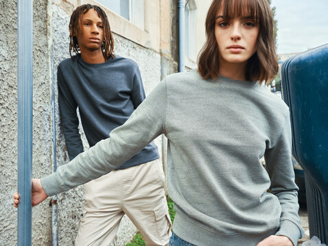 IQONIQ Denali ungefärbt. Rundhals-Sweater aus recycelter BW heather anthracite bedrucken, Art.-Nr. T9301.014.S