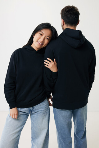 IQONIQ Yengo Hoodie mit Seitentaschen aus rec. Baumwolle schwarz bedrucken, Art.-Nr. T9405.001.XS IQONIQ Yengo Hoodie mit Seitentaschen aus rec. Baumwolle schwarz bedrucken, Art.-Nr. T9405.001.XS