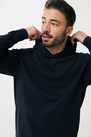 IQONIQ Yengo Hoodie mit Seitentaschen aus rec. Baumwolle schwarz bedrucken, Art.-Nr. T9405.001.XS IQONIQ Yengo Hoodie mit Seitentaschen aus rec. Baumwolle schwarz bedrucken, Art.-Nr. T9405.001.XS