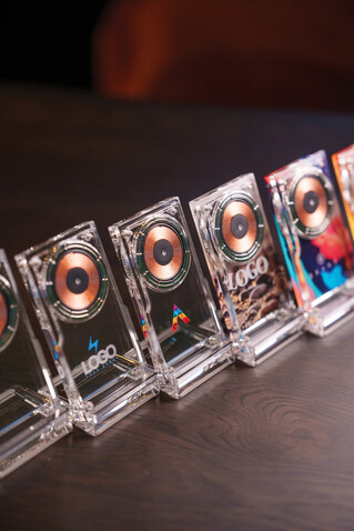 Magcharge 15W magnetischer Wireless-Charging-Stand transparent bedrucken, Art.-Nr. P309.0800