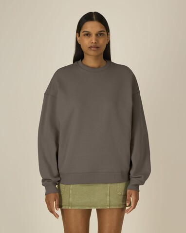 Radder 2.0 - Das Oversized Rundhals-Unisex-Sweatshirt - Mocha - 3XL bedrucken, Art.-Nr. STSU208C1353X