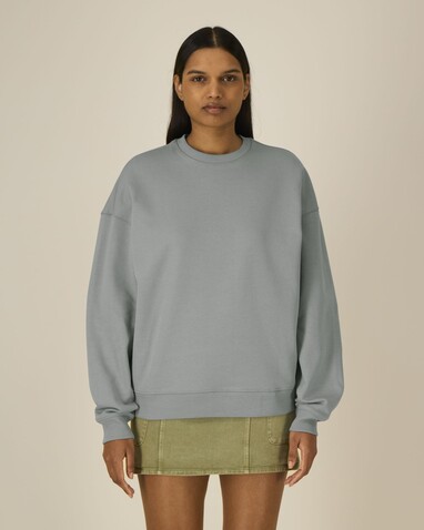 Radder 2.0 - Das Oversized Rundhals-Unisex-Sweatshirt - Misty Grey - XL bedrucken, Art.-Nr. STSU208C1381X Radder 2.0 - Das Oversized Rundhals-Unisex-Sweatshirt - Misty Grey - XL bedrucken, Art.-Nr. STSU208C1381X