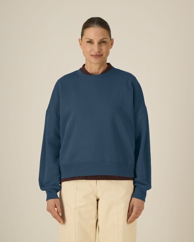 Stella Alma - Das Iconic Damen-Rundhals-Sweatshirt - Deep Teal - L bedrucken, Art.-Nr. STSW212C1361L
