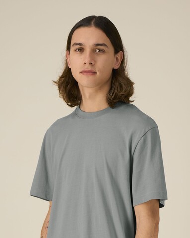 Sparker 2.0 - Das Relaxed Unisex-T-Shirt - Misty Grey - XS bedrucken, Art.-Nr. STTU171C138XS Sparker 2.0 - Das Relaxed Unisex-T-Shirt - Misty Grey - XS bedrucken, Art.-Nr. STTU171C138XS