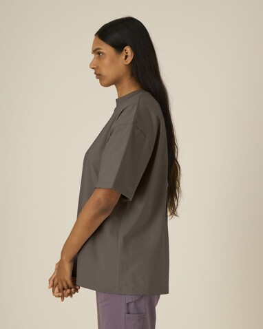 Blaster 2.0 - Das Oversized Unisex-T-Shirt mit Stehkragen - Mocha - XL bedrucken, Art.-Nr. STTU959C1351X