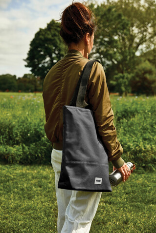 Black+Blum isolierte 16L Trage- & Kühltasche schwarz bedrucken, Art.-Nr. P439.1901 Black+Blum isolierte 16L Trage- & Kühltasche schwarz bedrucken, Art.-Nr. P439.1901