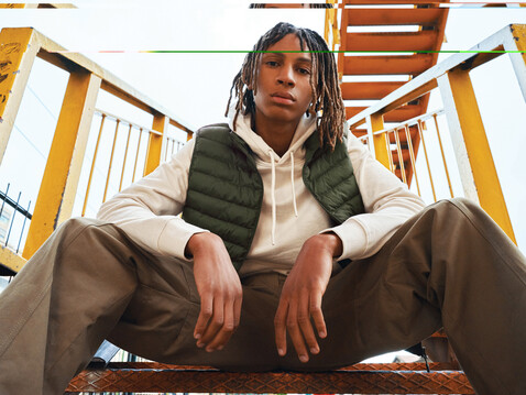 IQONIQ Meru Herren Bodywarmer aus recyceltem Polyester khaki bedrucken, Art.-Nr. T1702.020.XL IQONIQ Meru Herren Bodywarmer aus recyceltem Polyester khaki bedrucken, Art.-Nr. T1702.020.XL