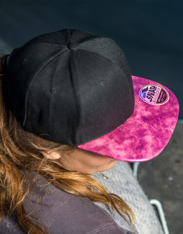 Result Caps Bronx Glitter Flat Peak Snapback Cap, Black/Green, One Size bedrucken, Art.-Nr. 010341420