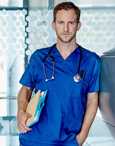 Karlowsky Men`s Slip-on Tunic Essential Short Sl., Emerald Green, M bedrucken, Art.-Nr. 028675014