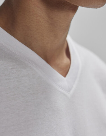 B & C #E150 V T-Shirt, Soft Rose, S bedrucken, Art.-Nr. 039424372 B & C #E150 V T-Shirt, Soft Rose, S bedrucken, Art.-Nr. 039424372