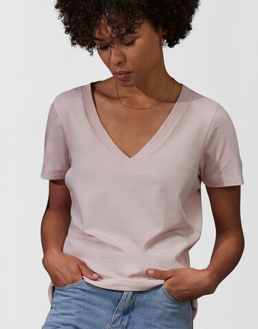 B & C #E150 V T-Shirt /women, White, 3XL bedrucken, Art.-Nr. 040420007 B & C #E150 V T-Shirt /women, White, 3XL bedrucken, Art.-Nr. 040420007