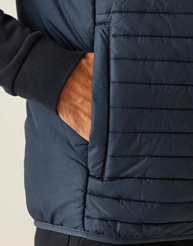 Regatta Honestly Made Recycled Insulated Bodywarmer, Black, 2XL bedrucken, Art.-Nr. 952171017 Regatta Honestly Made Recycled Insulated Bodywarmer, Black, 2XL bedrucken, Art.-Nr. 952171017