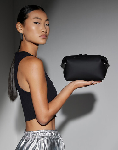 Bag Base Matte PU Accessory Pouch, Black, One Size bedrucken, Art.-Nr. 975291010 Bag Base Matte PU Accessory Pouch, Black, One Size bedrucken, Art.-Nr. 975291010