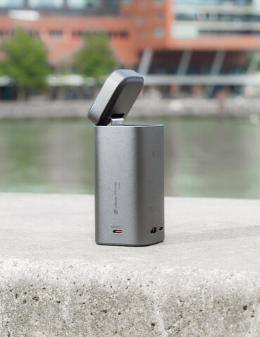 Urban Vitamin Sunnyvale 100W 15.000mAh magnetische Powerbank grau bedrucken, Art.-Nr. P322.7702 Urban Vitamin Sunnyvale 100W 15.000mAh magnetische Powerbank grau bedrucken, Art.-Nr. P322.7702