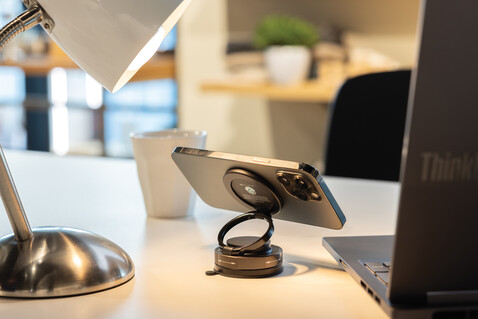 Terra 360 Universal-Handyhalter aus RCS rec. Kunststoff schwarz, grau bedrucken, Art.-Nr. P301.5201 Terra 360 Universal-Handyhalter aus RCS rec. Kunststoff schwarz, grau bedrucken, Art.-Nr. P301.5201