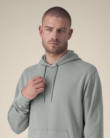 Archer Vintage - Der Garment-Dyed Unisex-Hoodie aus French Terry - G. Dyed Misty Grey - L bedrucken, Art.-Nr. STSU040C1571L Archer Vintage - Der Garment-Dyed Unisex-Hoodie aus French Terry - G. Dyed Misty Grey - L bedrucken, Art.-Nr. STSU040C1571L
